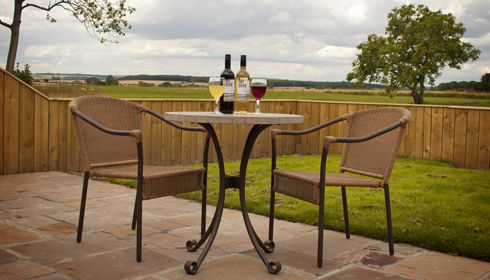 holiday park lincolnshire, holiday cottages lincolnshire, log cabin holidays lincolnshire